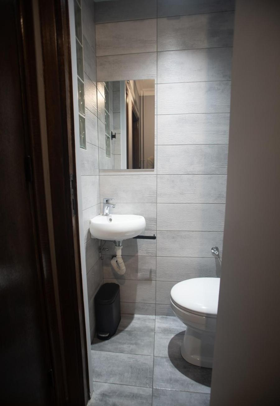 Elegant Downtown Ii Apartment Athens